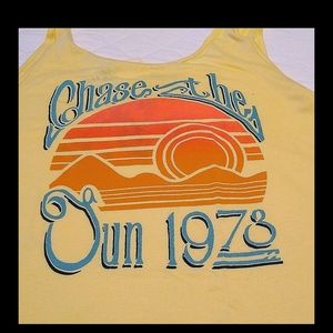 Tank  TShirt Colorful.. 70s Look.Medium SizeCHASE THE SUN 1973Graphic Print